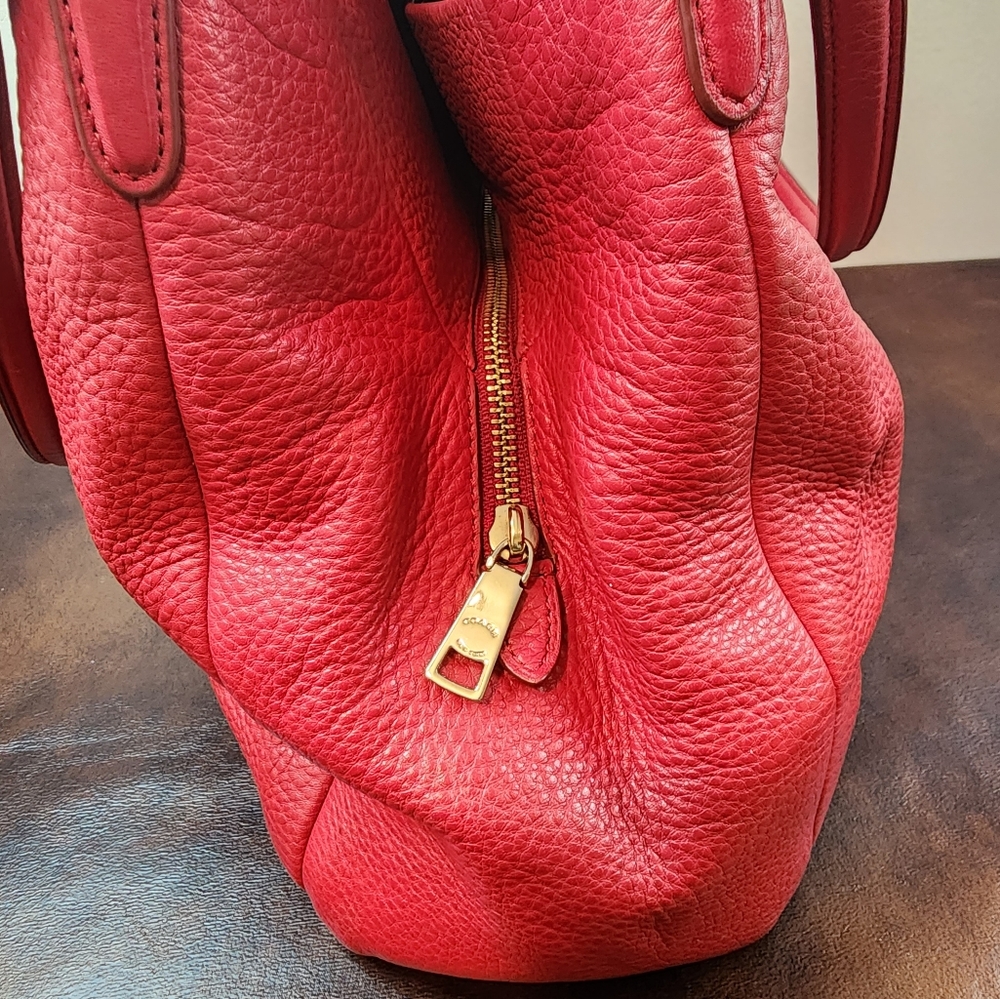 !Coach Pink Ruby Pebbled Leather Shoulder Bag Hobo Handbag Purse - Picture 15 of 17